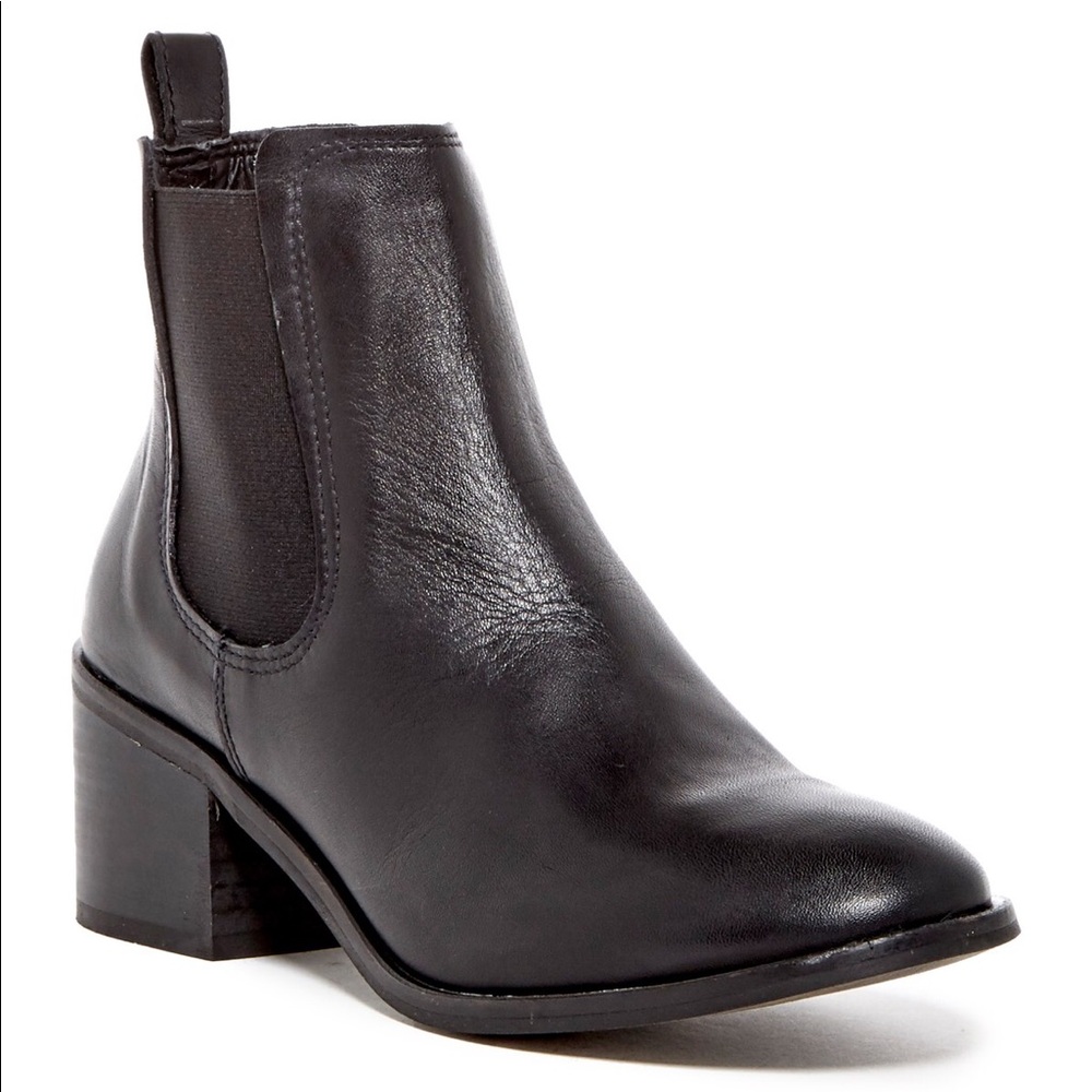 Steve Madden City Chelsea boot